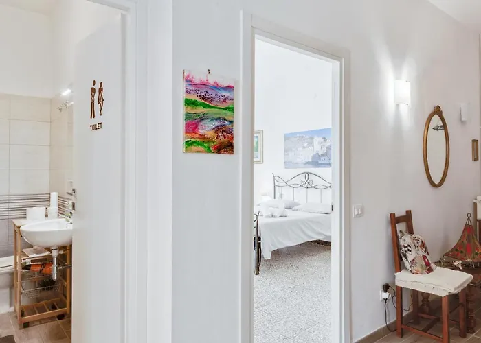 Guesthost - Nonno Doa Apartment La Spezia